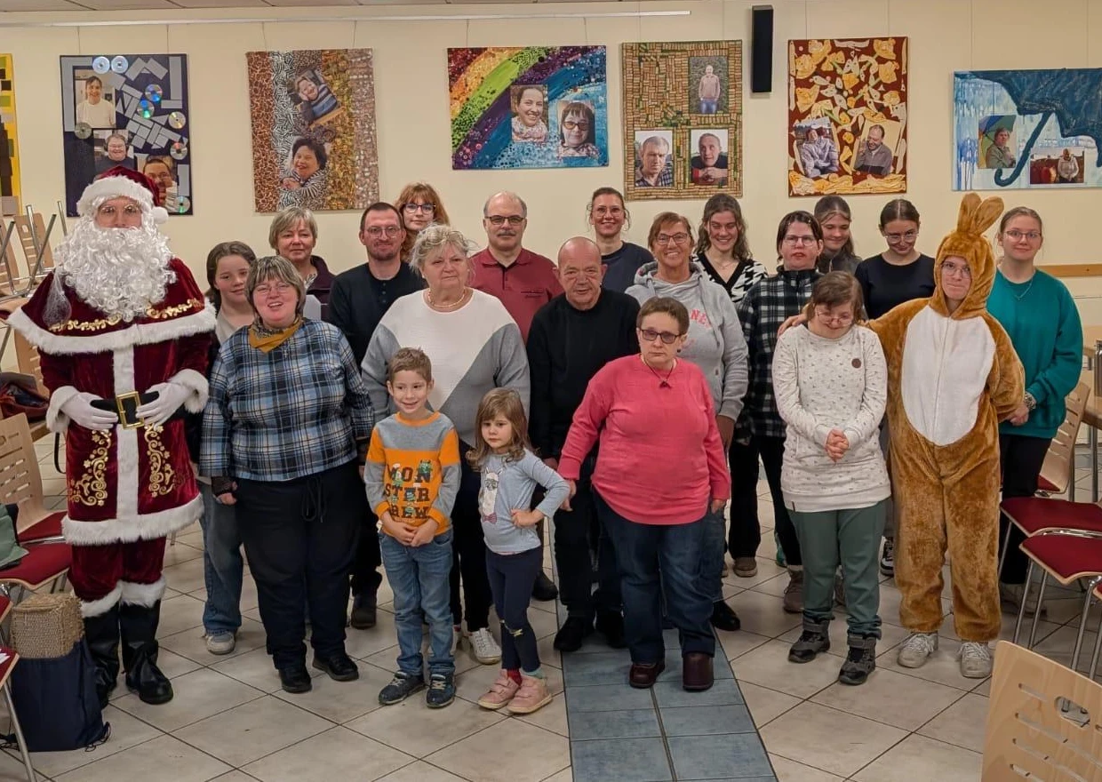 Theaterbild - Des Schiebocks gestohlene Träume - Hinter den Kulissen